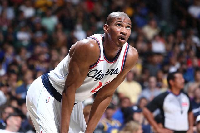 快船大胜开拓者升西部第五 国王终结火箭3连胜