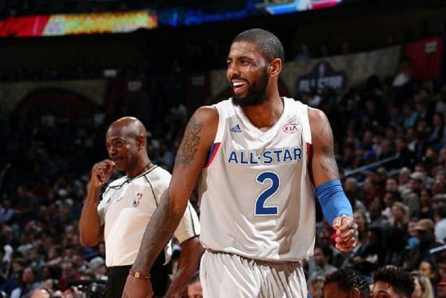 拉菲尼亚本赛季西甲14轮8球 距个人纪录还差3球