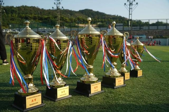 NBA2025全明星首发阵容公布：詹杜库再度联手